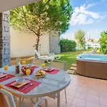 Lagrange Vacances Lile Saint Martin アグド