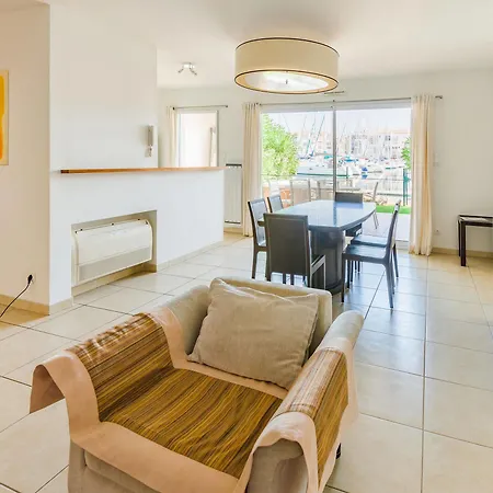 ホテル Lagrange Vacances Lile Saint Martin